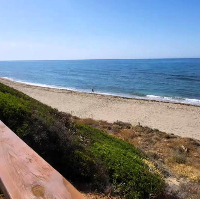 Ansa Beach Apartment - Cabopino, Marbella - Garden Level Экстерьер фото