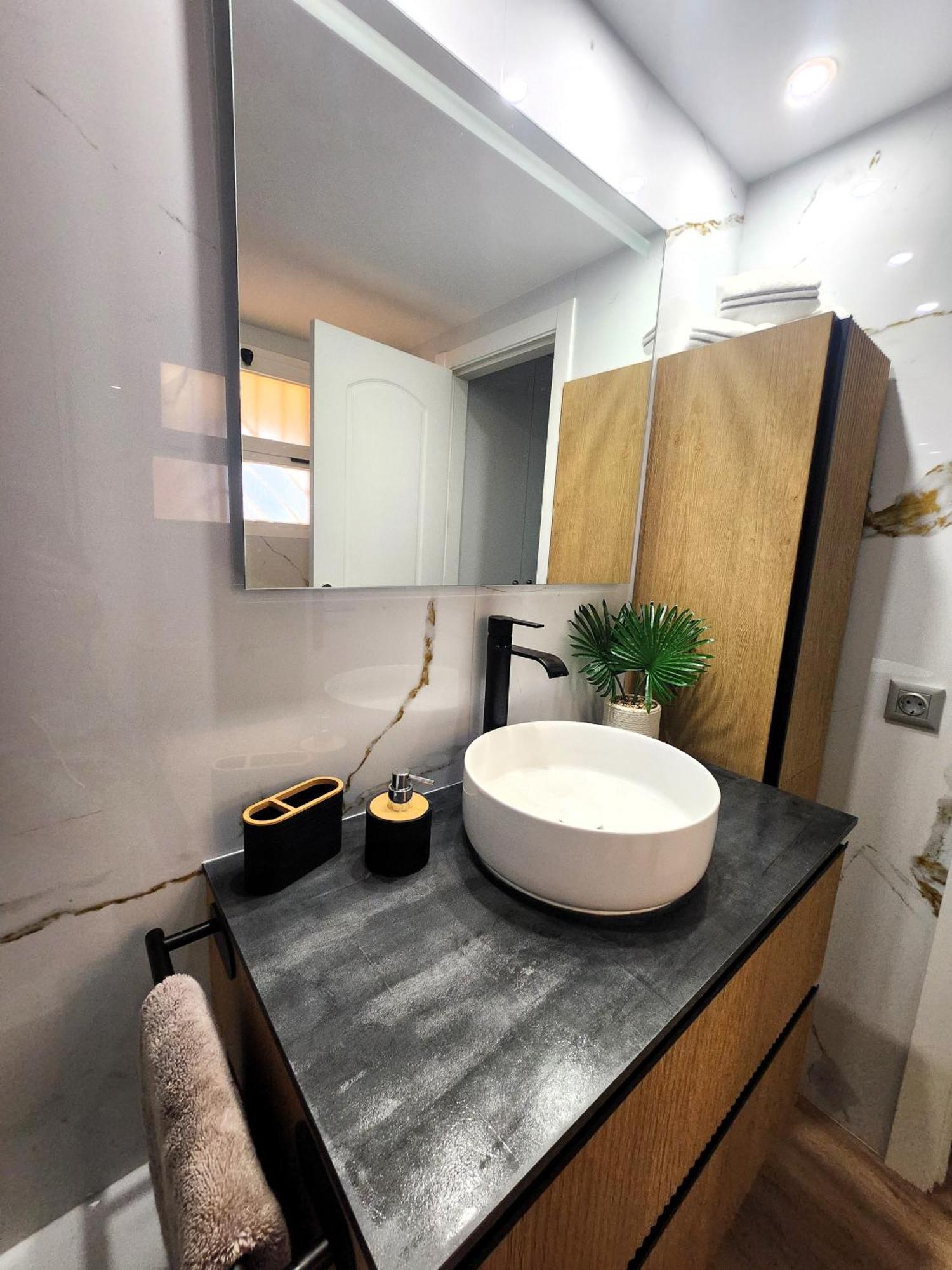 Ansa Beach Apartment - Cabopino, Marbella - Garden Level Экстерьер фото